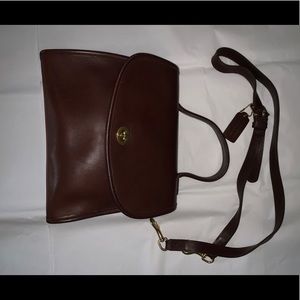 Vintage Coach Manor British Burgundy NWOT